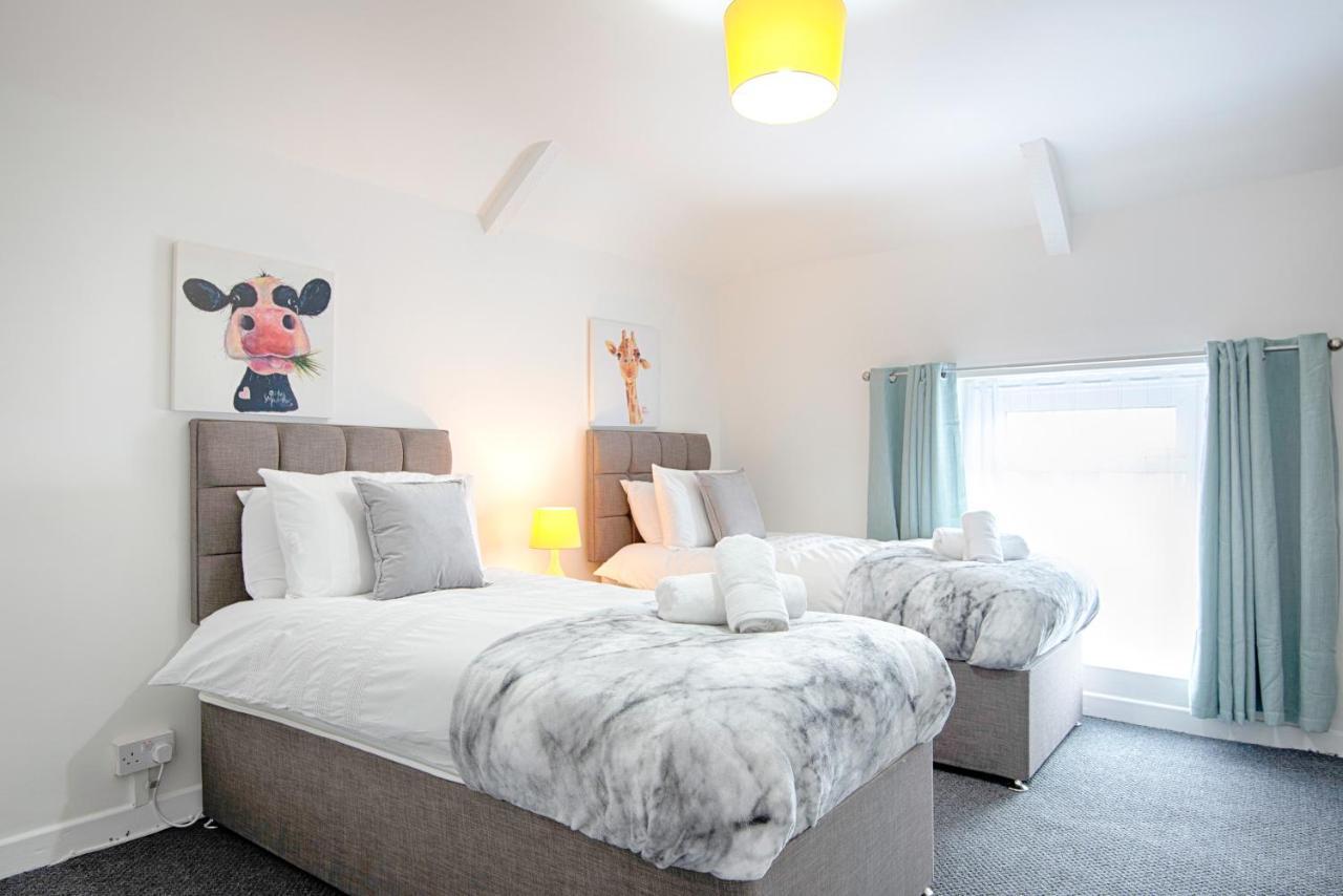 Parking, Smart Tv'S In All Rooms, Central Location Swansea Ngoại thất bức ảnh